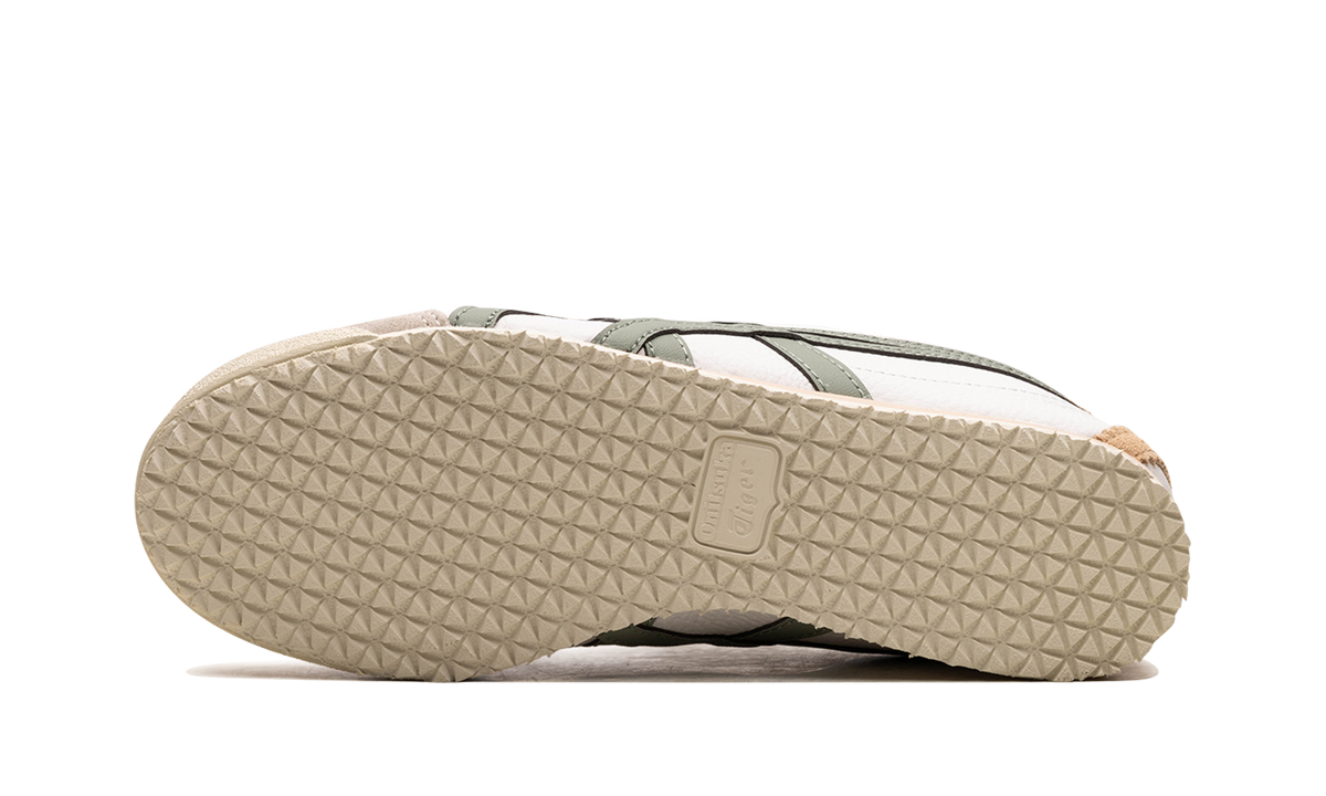 Onitsuka Tiger Mexico 66 Wmns in White Green 124802 - product image from the listing.
