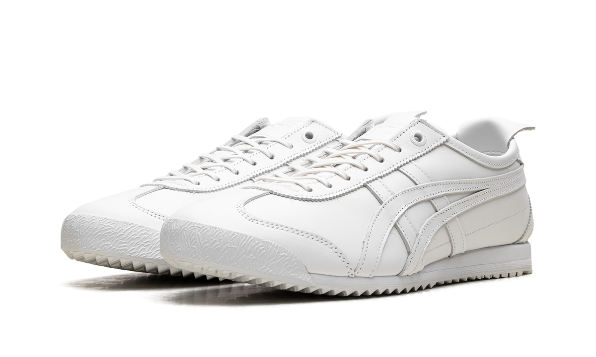 Onitsuka Tiger Tiger Mexico 66 Sd Triple in White 150577 - product image from the listing.