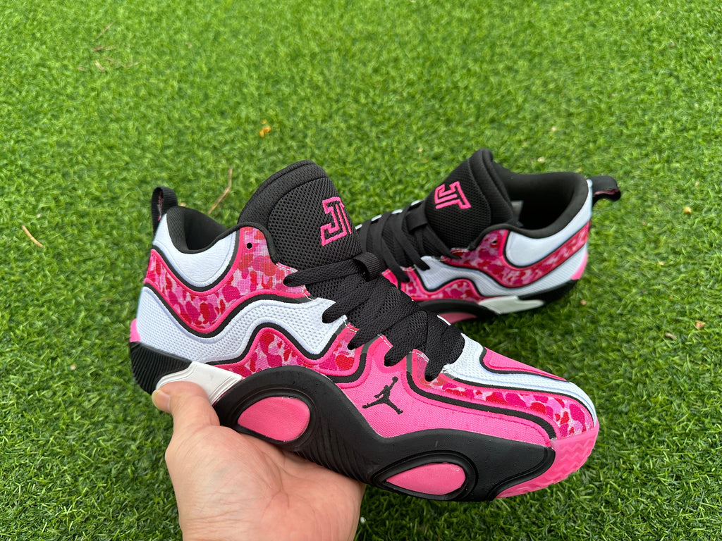 Jordan Tatum 2 Basketball Shoes in Black, in White & Pink - product image from the listing.