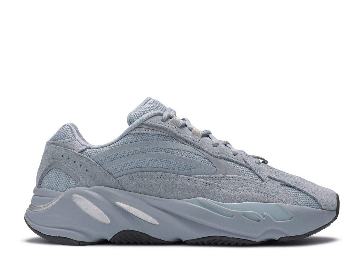Yeezy Boost 700 V2 'ospital Blue'Sneaker - product image from the listing.