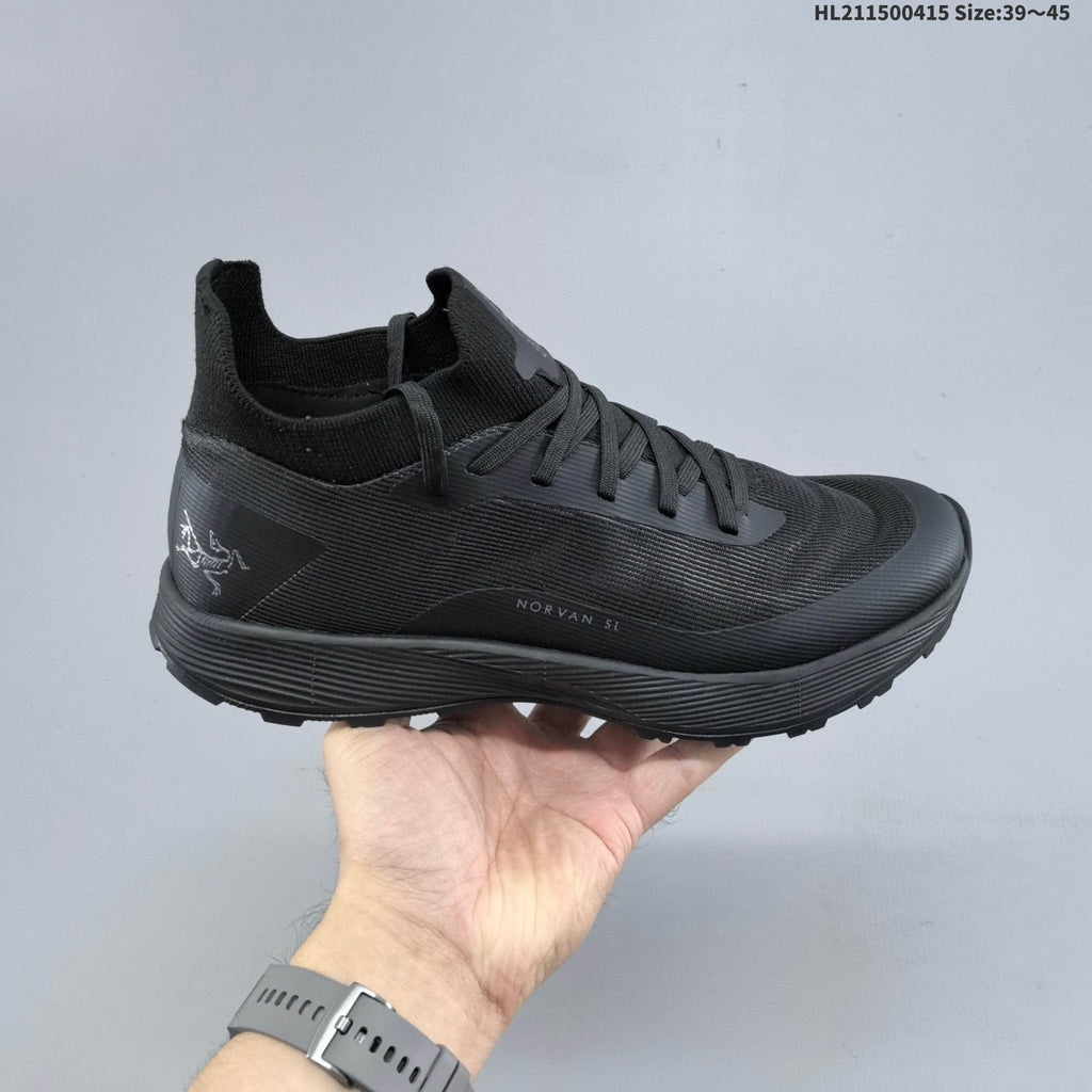 Men's Arc'teryx Konseal FL 2 GTX Hiking Shoes, Black - product image from the listing.
