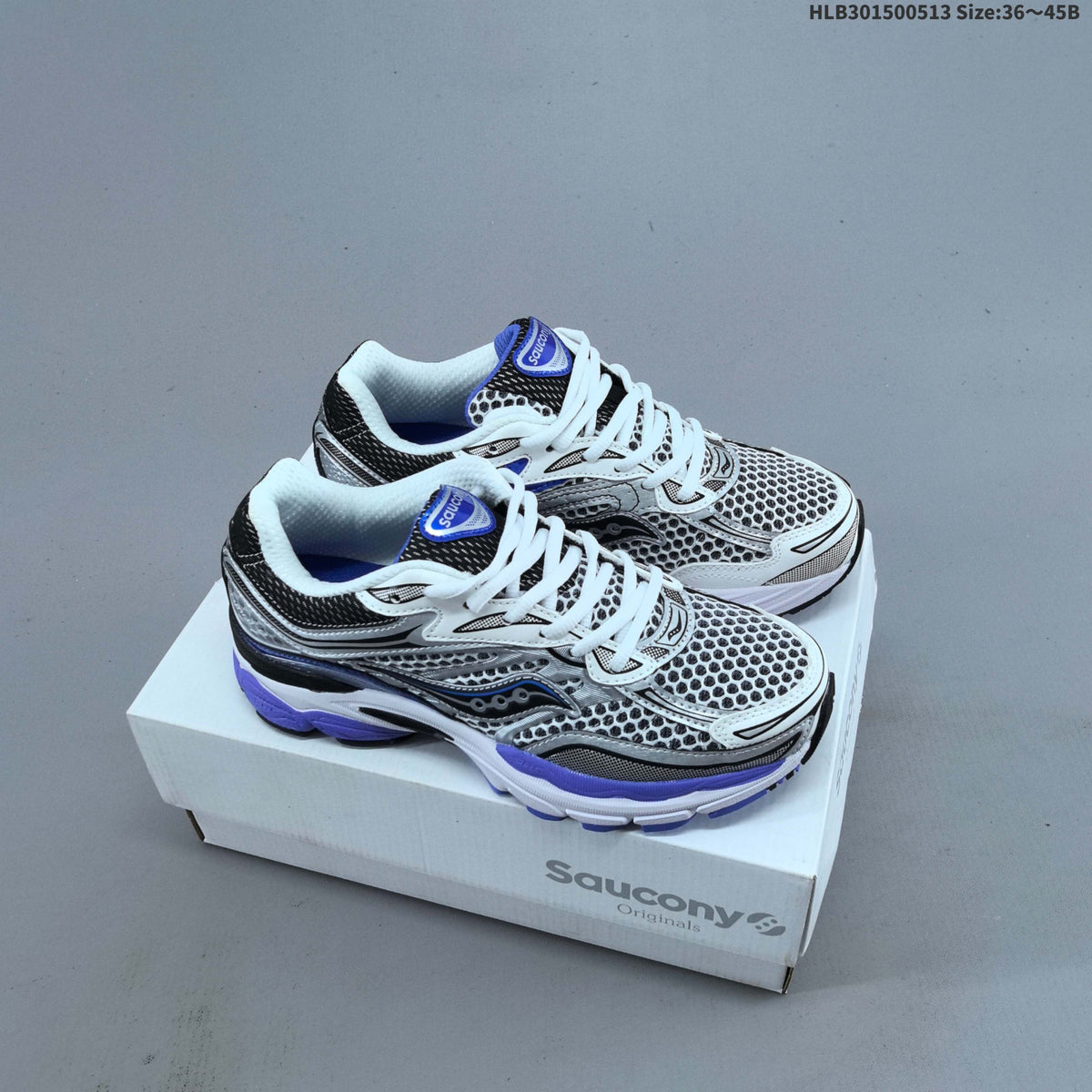 Saucony ProGrid Omni 9 Retro Sneakers for Running - product image from the listing.