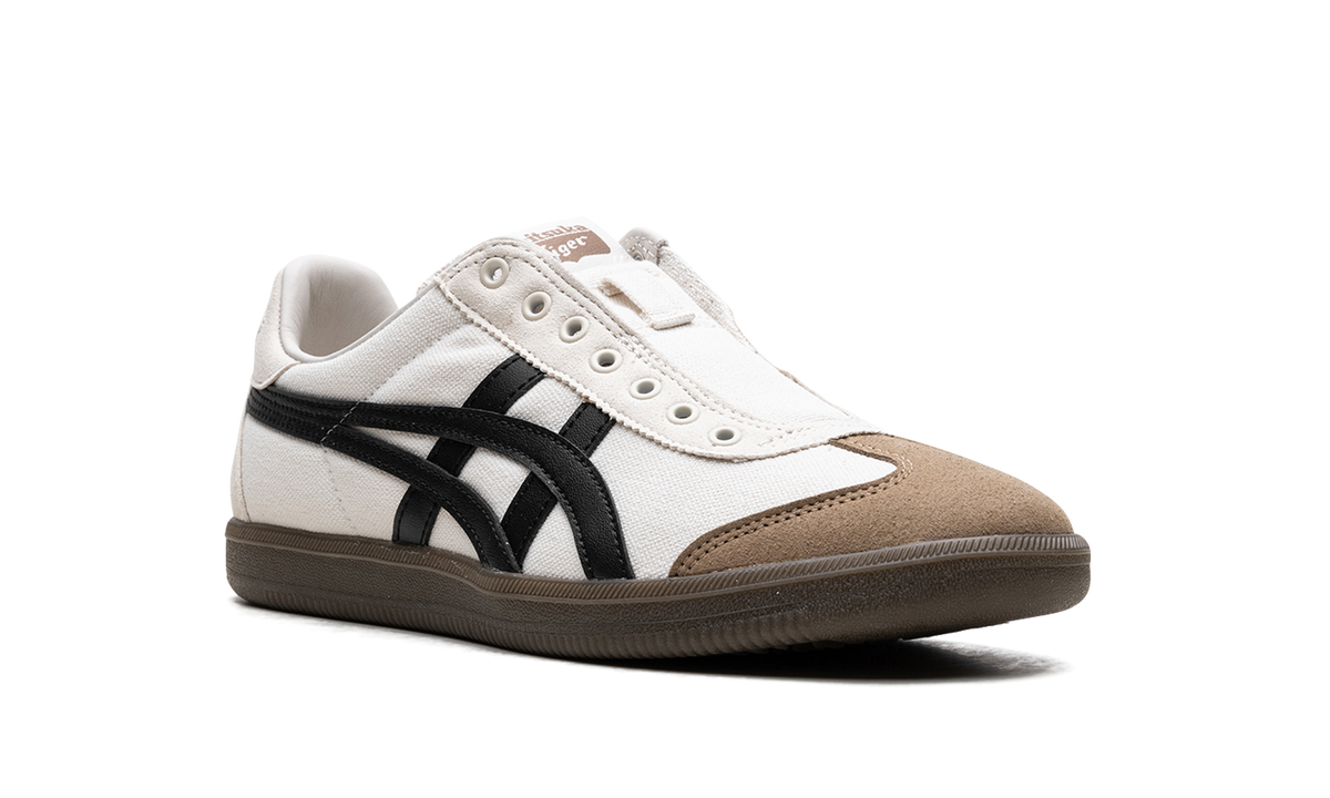 Onitsuka Tiger Tokuten Slip On in White Brown Black 132691 - product image from the listing.