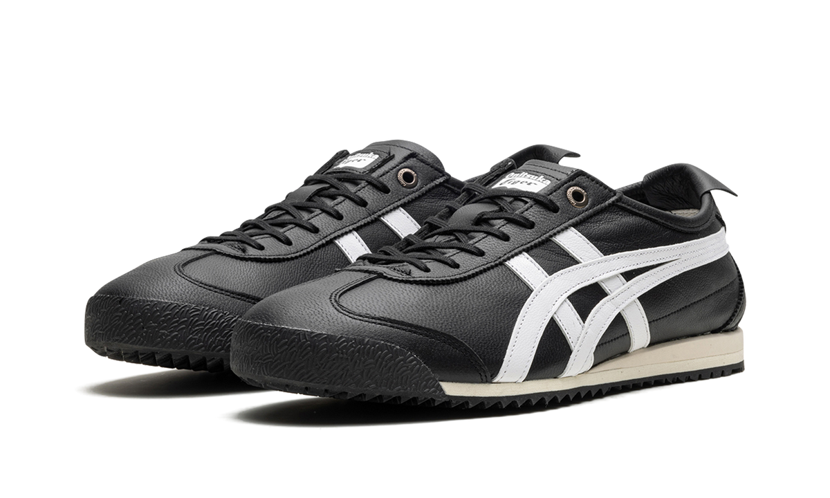Onitsuka Tiger Mexico 66 Sd in White Black 127227 - product image from the listing.