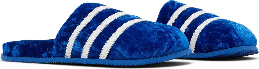 Men's [GY2556] Adidas ADIMULE SLIDE 'BLUE VELVET' - product image from the listing.