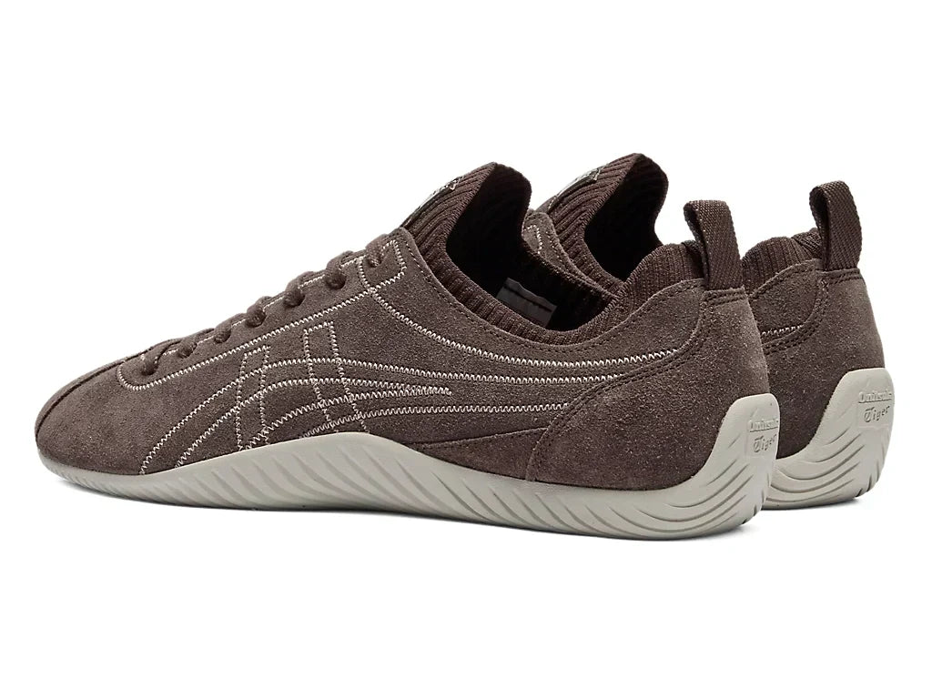 Onitsuka Tiger SCLAW in LICORICE BROWN DUSTY STEPPE (1183C489 201) - product image from the listing.