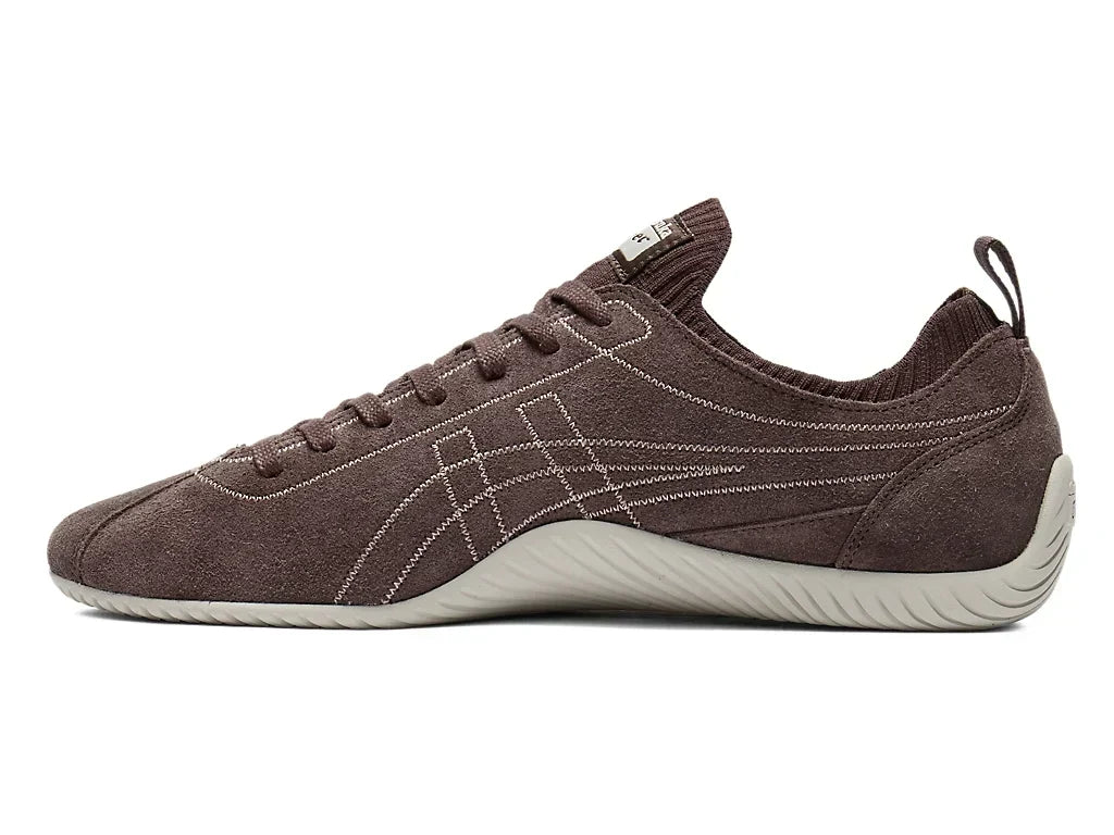 Onitsuka Tiger SCLAW in LICORICE BROWN DUSTY STEPPE (1183C489 201) - product image from the listing.