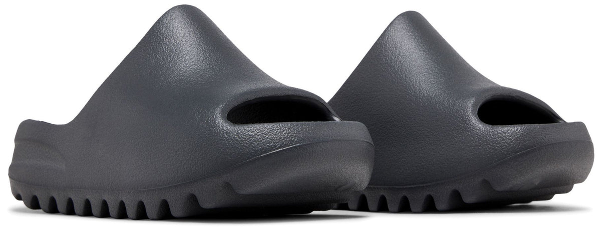Adidas YZY Slide for Preschool Kids - ID2353 - product image from the listing.