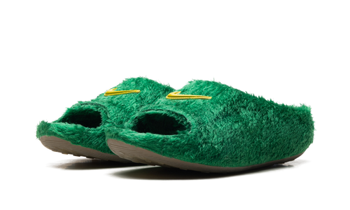 ".SWOOSH - Touch Grass" ReactX Rejuven8 Slide IO9763 300 - product image from the listing.