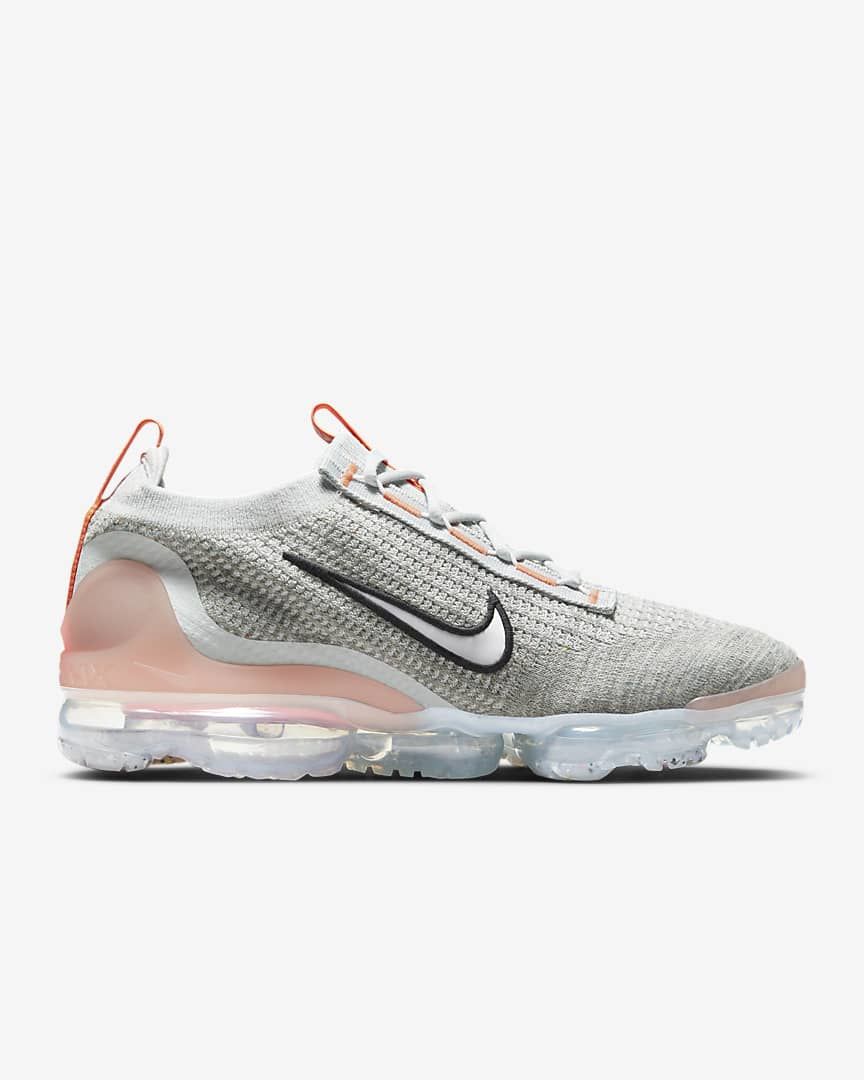 Nike Air VaporMax 2021 Flyknit Trainers DH4084-002 - product image from the listing.