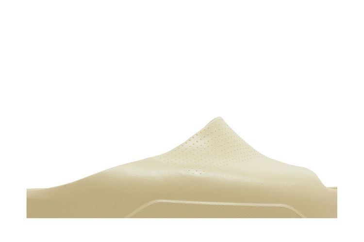 Jordan Post Slide Team in Gold - product image from the listing.