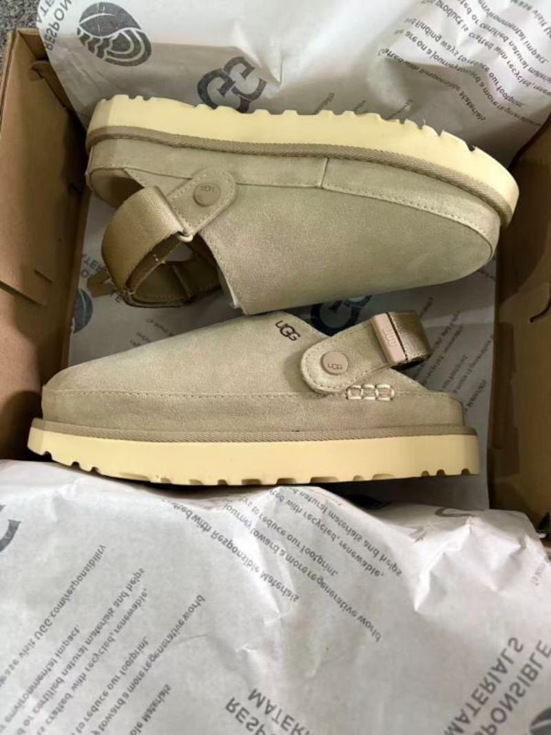 Women's BUS9 Shoes 35-41 Slipper with box - product image from the listing.