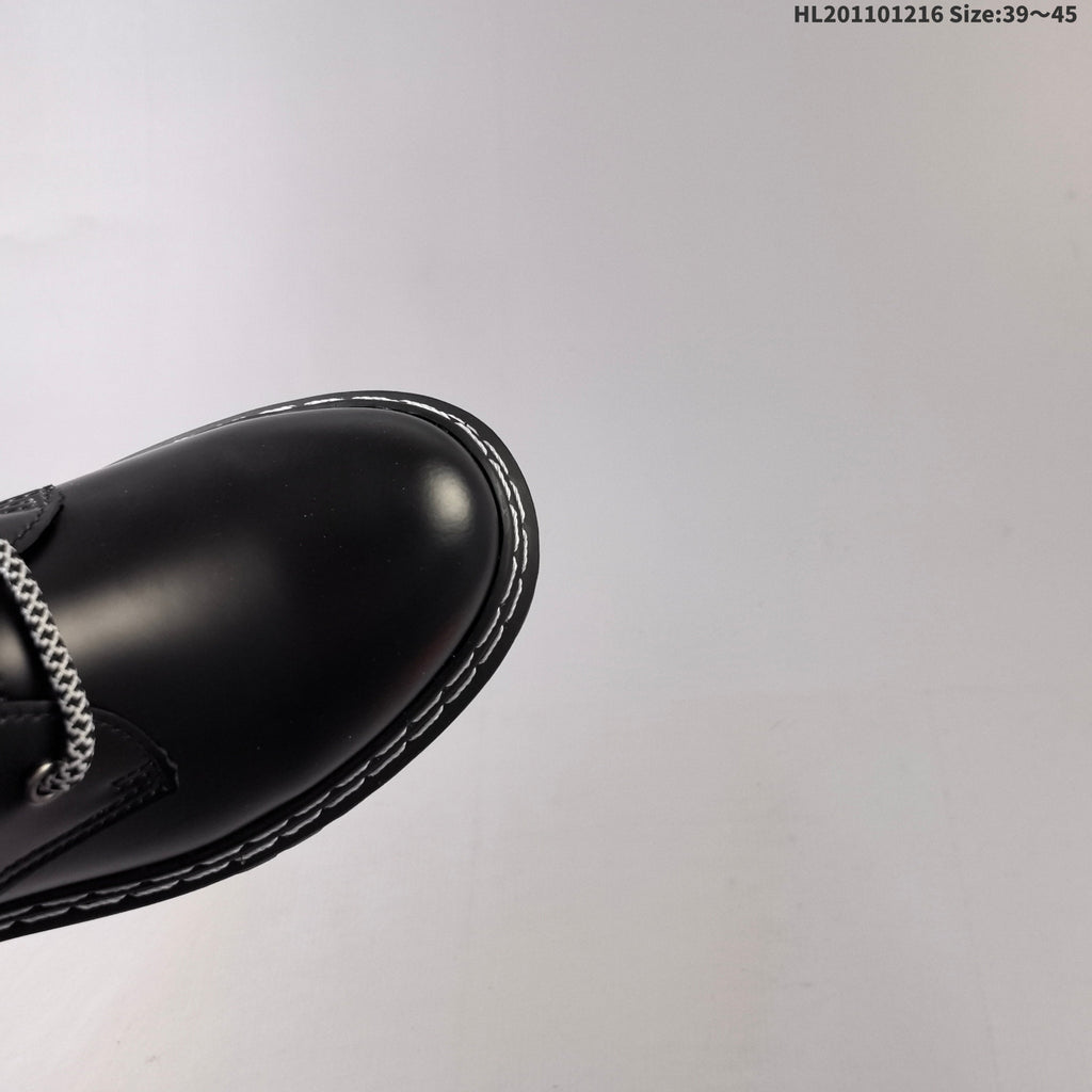 Dr. Martens Sinclair Black Platform Lace-Up Footwear - product image from the listing.