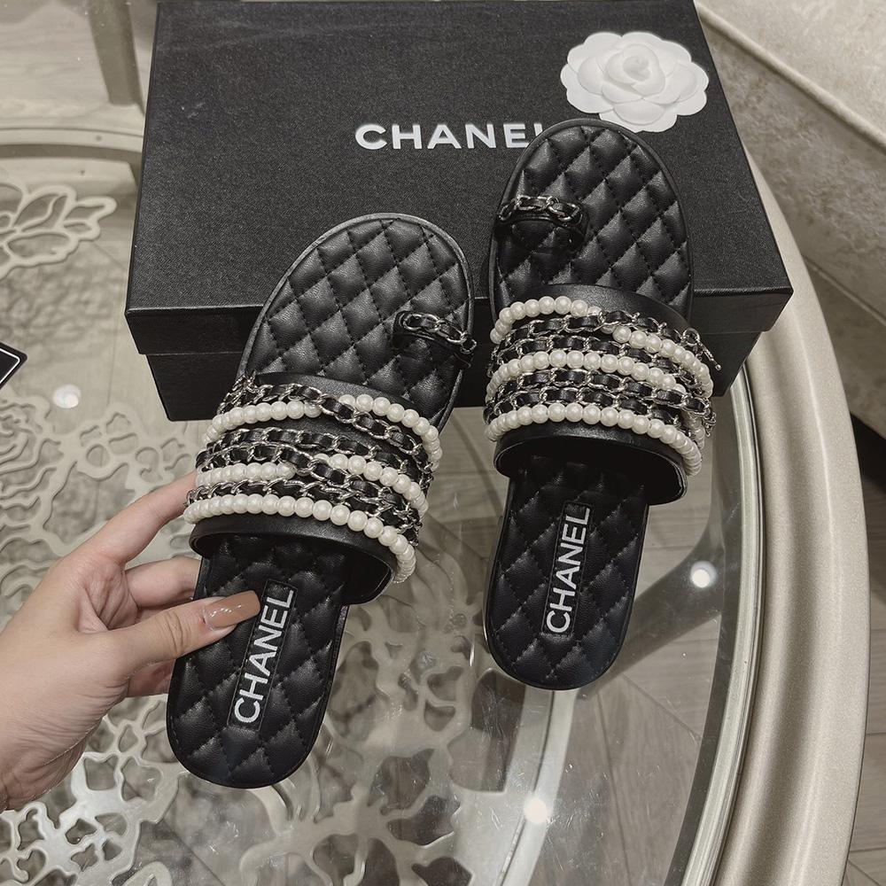Sandals by Chanel - product photo shown in the listing for this item.