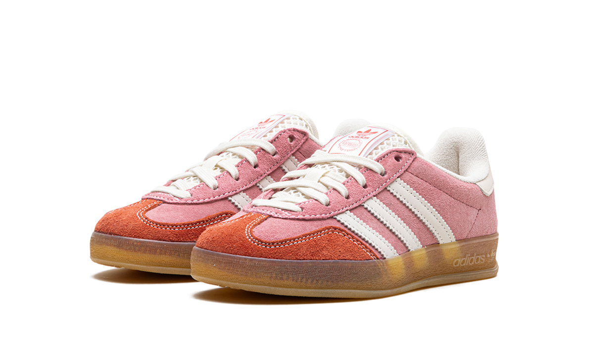 "Laundromat" Gazelle Indoor IH8543 - product image from the listing.