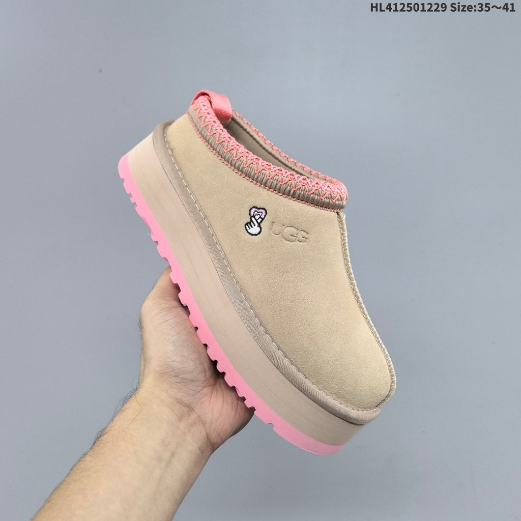 Beige and Pink UGG Tazz Platform Slip-On Slippers - product image from the listing.