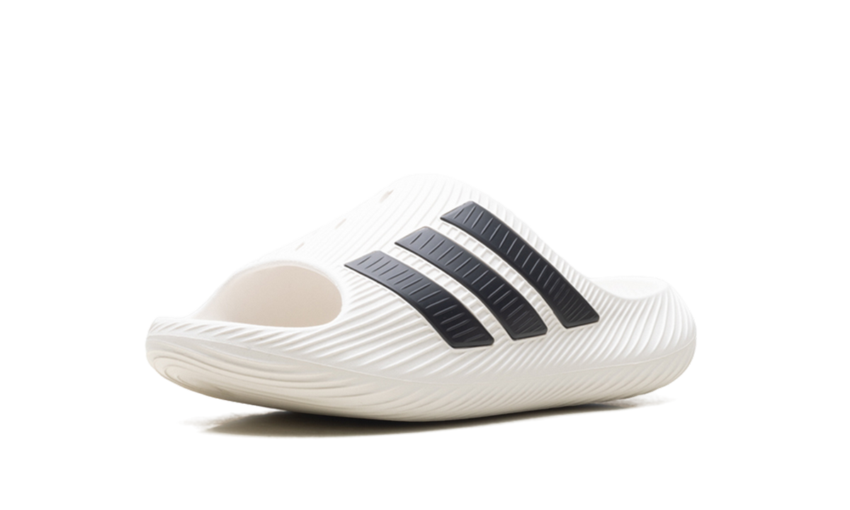 "White Black" Purechill Slide KI0054 - product image from the listing.