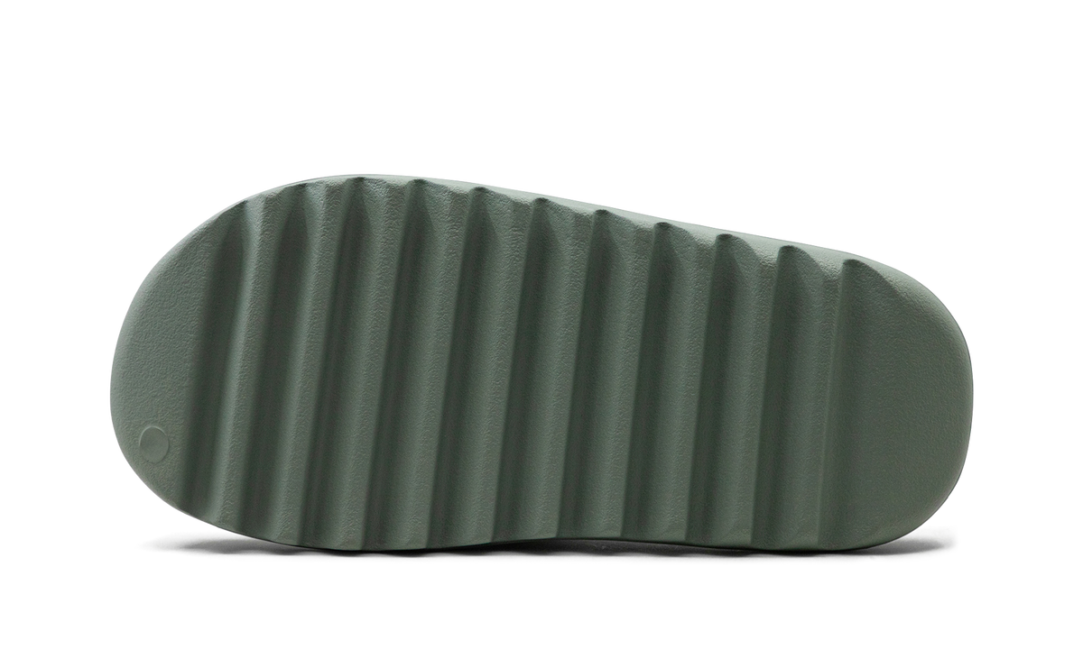"Salt" Yeezy Slide ID5480 - product photo shown in the listing for this item.