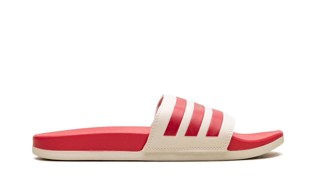 "White" ADILETTE COMFORT GW8755 - product image from the listing.