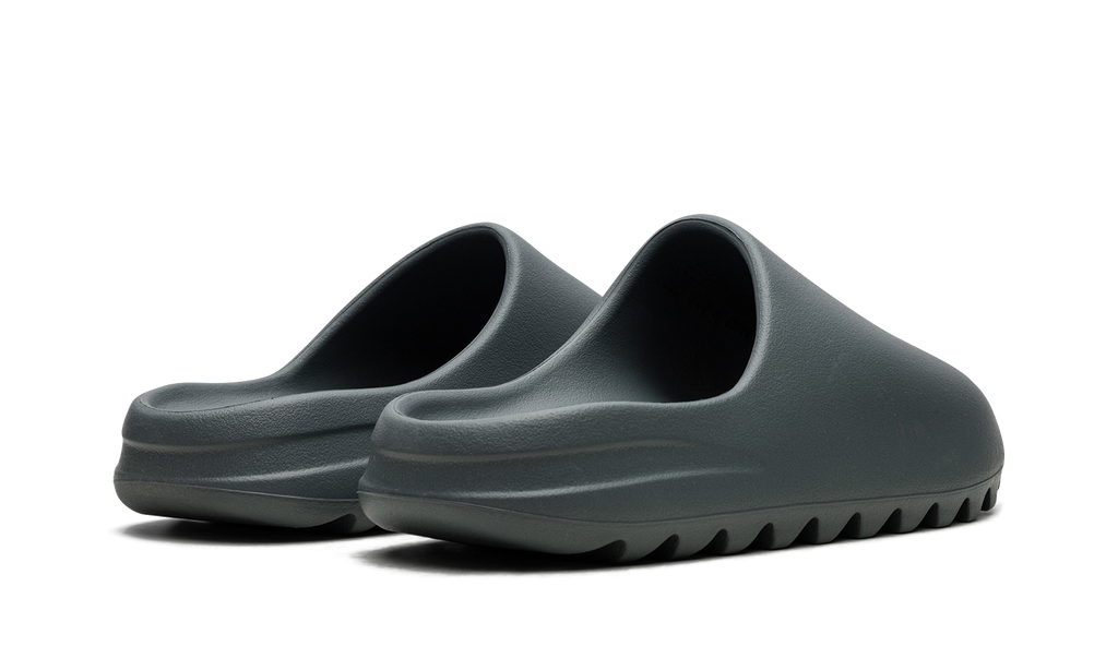 "Slate Marine" Yeezy Slide ID2349 - product image from the listing.