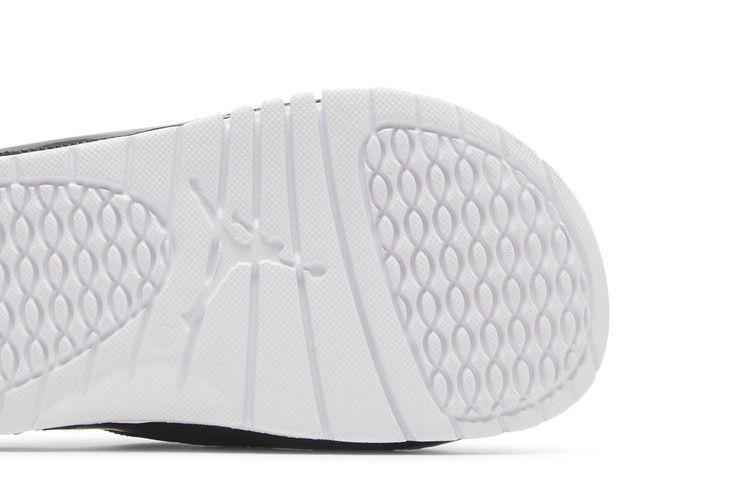 Jordan Hydro 11 Slide Bred in White - product image from the listing.