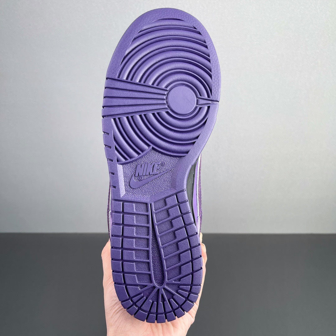 Nike SB Dunk Low Purple Lobster Trainers BV1310-555 - product image from the listing.