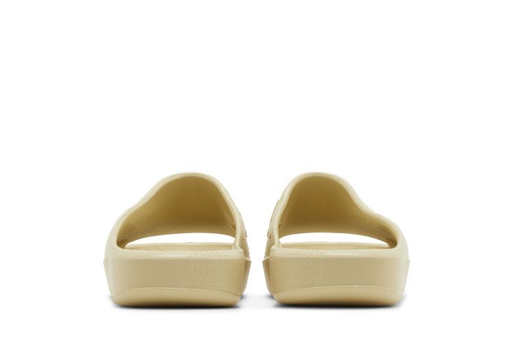 Jordan Post Slide Team in Gold - product image from the listing.