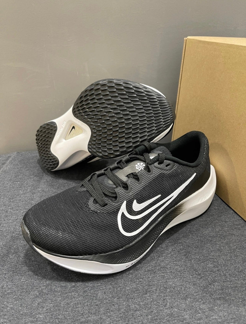 Nike Zoom Fly 5 Shoes for Running, Black/White, DH8974-001 - product image from the listing.