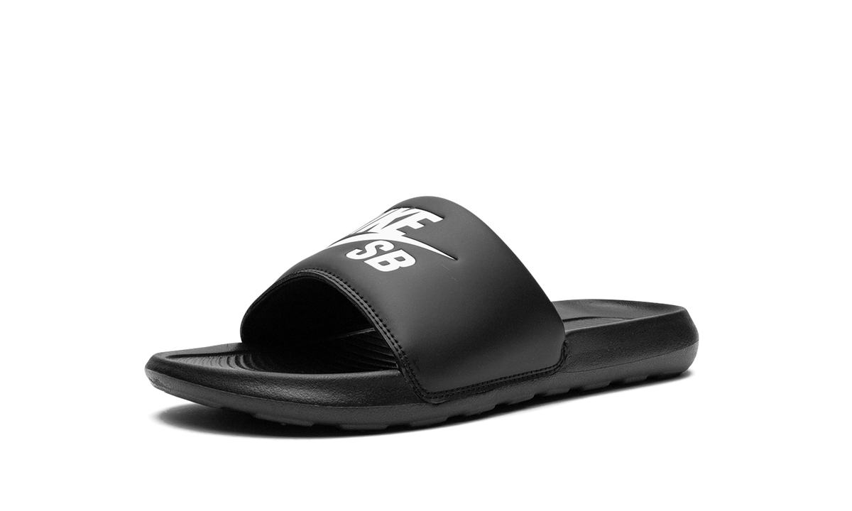"Black White" SB Victori One Slide DR2018 001 - product image from the listing.