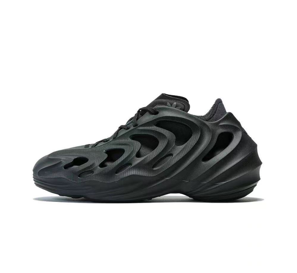 Adidas Yeezy Foam Runner Black Slip-On Footwear HP6586 - product image from the listing.