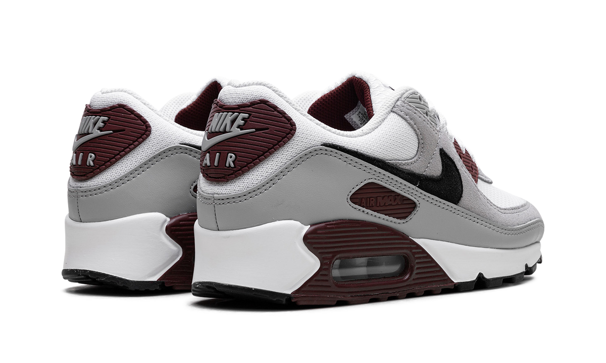 "Dark Team Red'" FN6958 101 - Air Max 90 - product image from the listing.