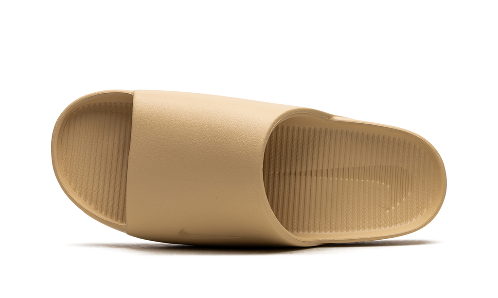 "Sesame" Nike Calm Slide FD4116 200 - product image from the listing.