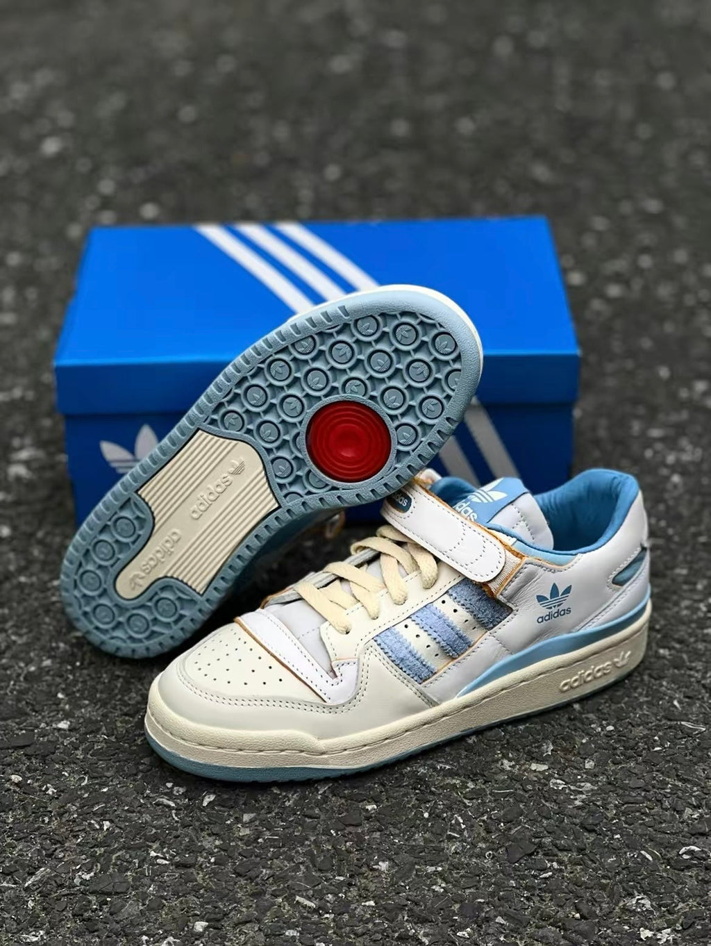 Adidas Originals Forum 84 Low LG Carolina Sneakers in Blue GZ1893 - product image from the listing.