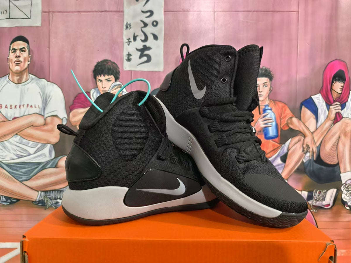 Nike Hyperdunk Basketball Shoes in Black and Grey - product image from the listing.