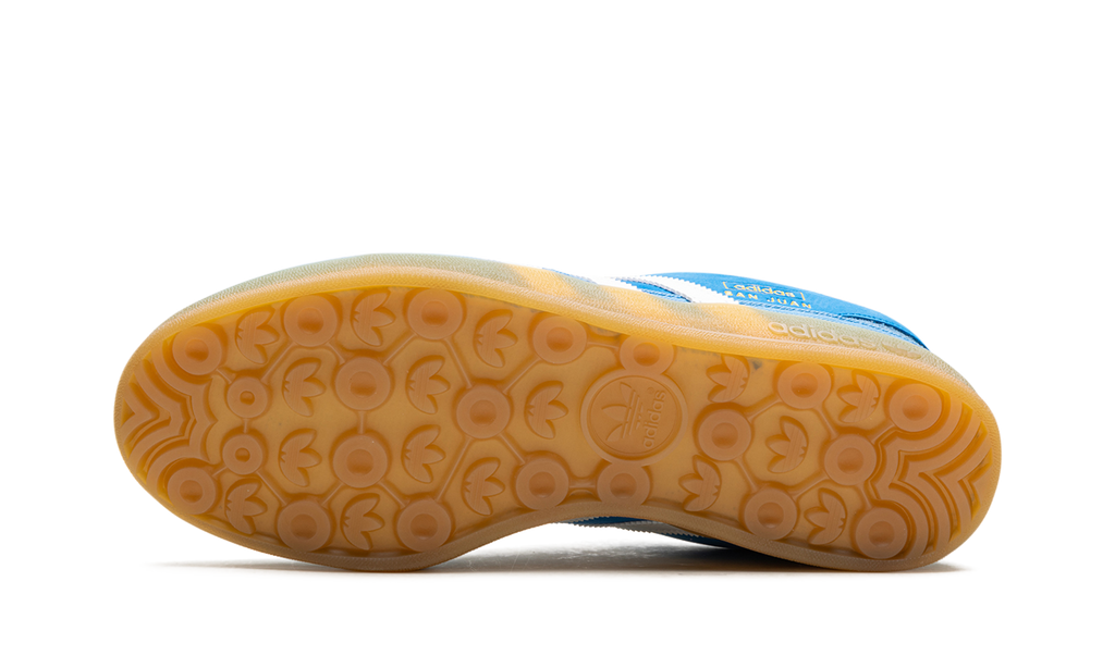 "Bad Bunny - San Juan" Gazelle Indoor IF9734 - product image from the listing.