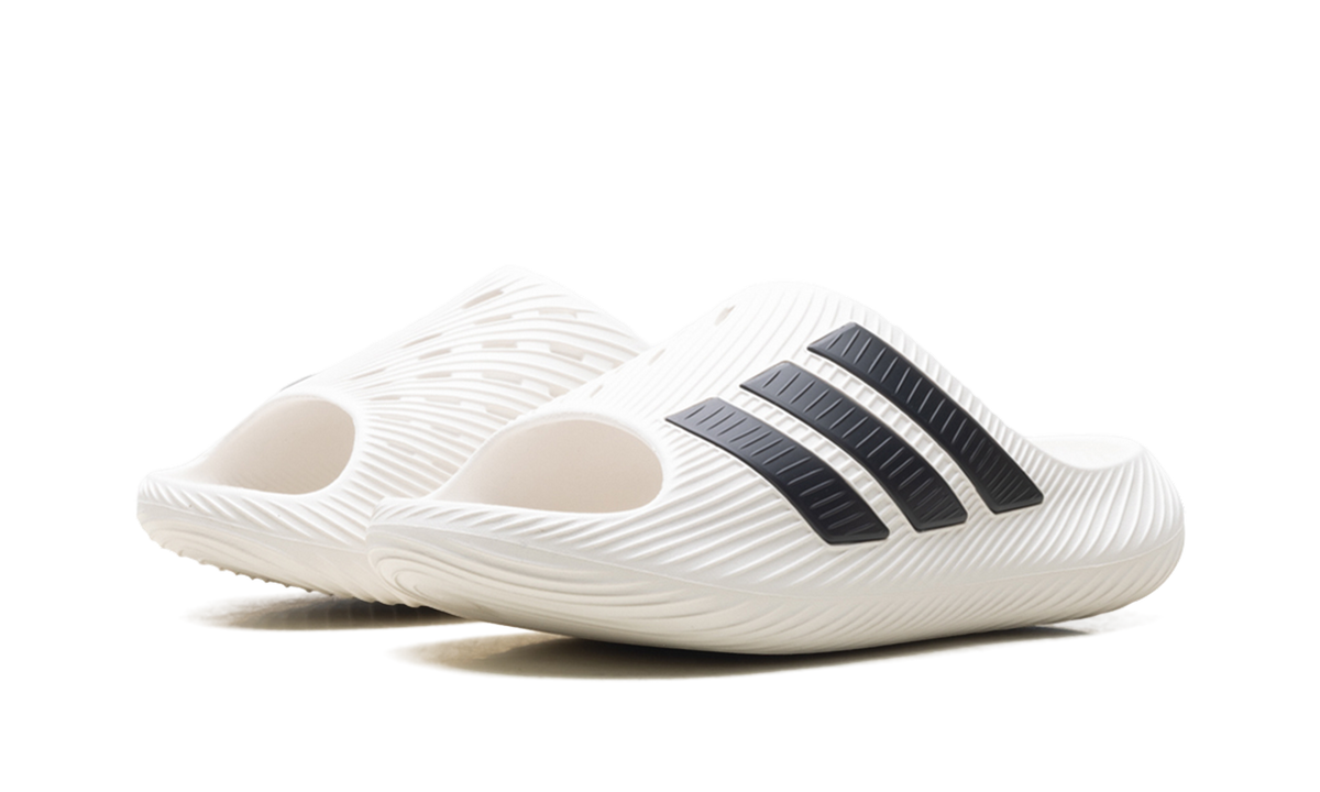 "White Black" Purechill Slide KI0054 - product image from the listing.