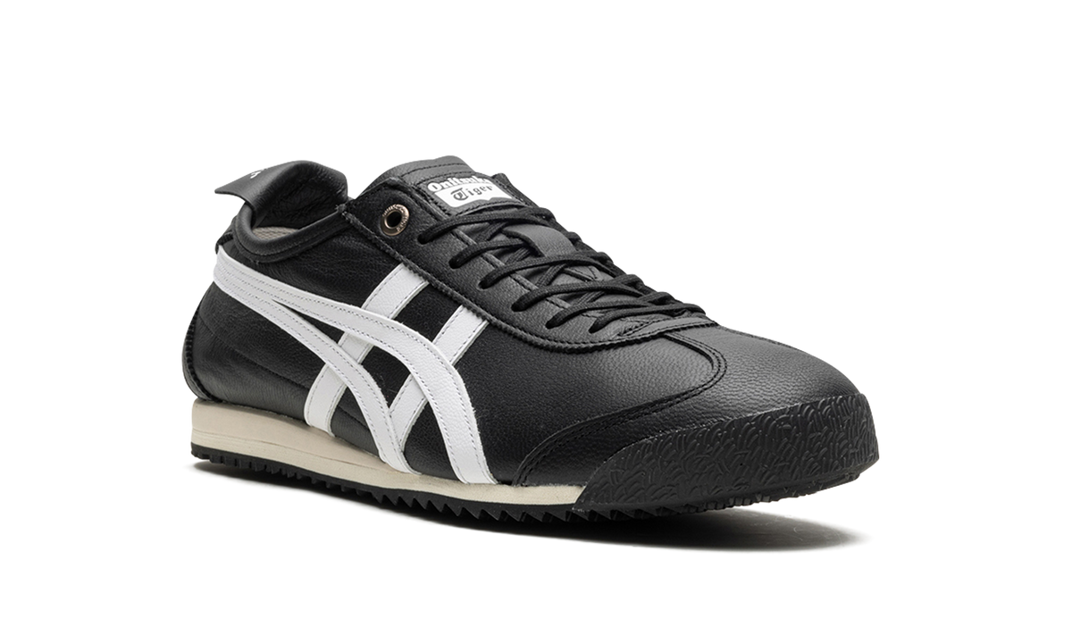 Onitsuka Tiger Mexico 66 Sd in White Black 127227 - product image from the listing.