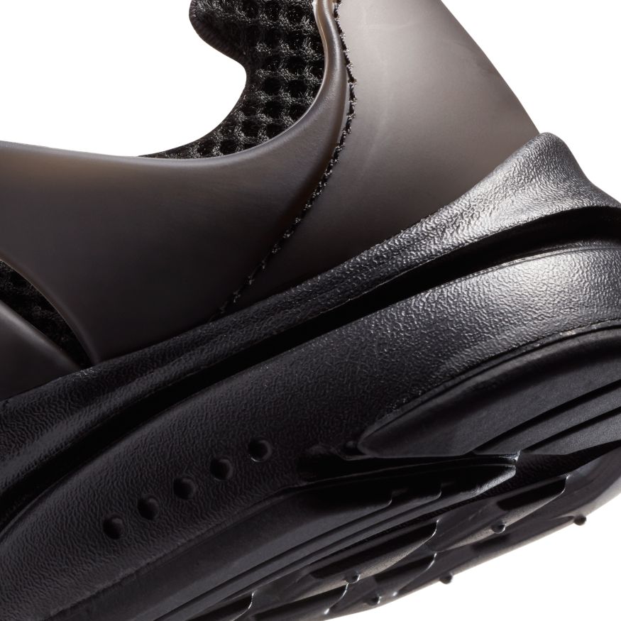 Nike Presto GS in BLACK/BLACK-BLACK - product image from the listing.