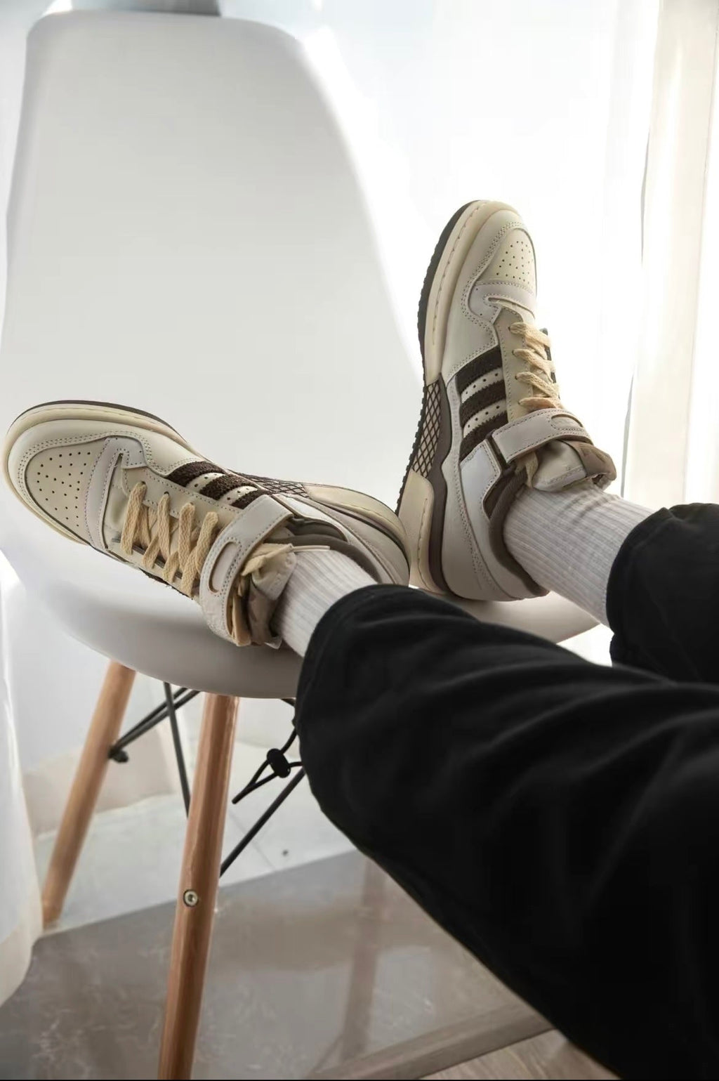 adidas Forum 84 Low Sneakers in White Brown GX4567 - product image from the listing.