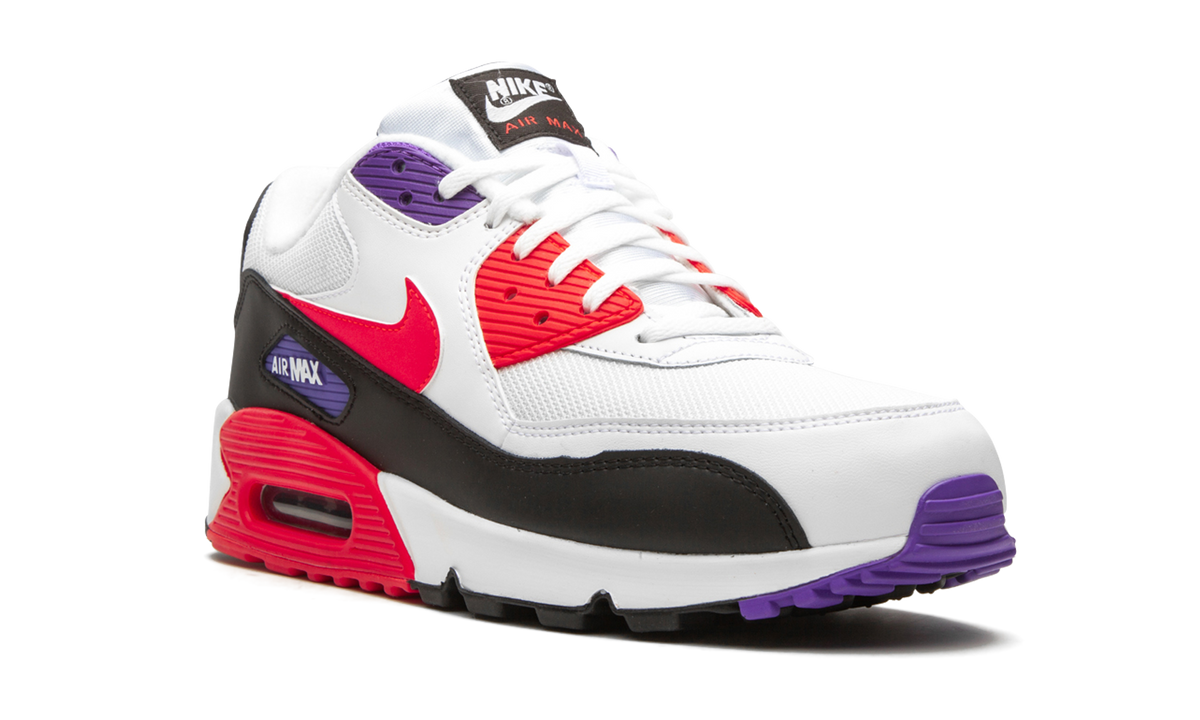 AJ1285 106 - Air Max 90 Essential - product image from the listing.