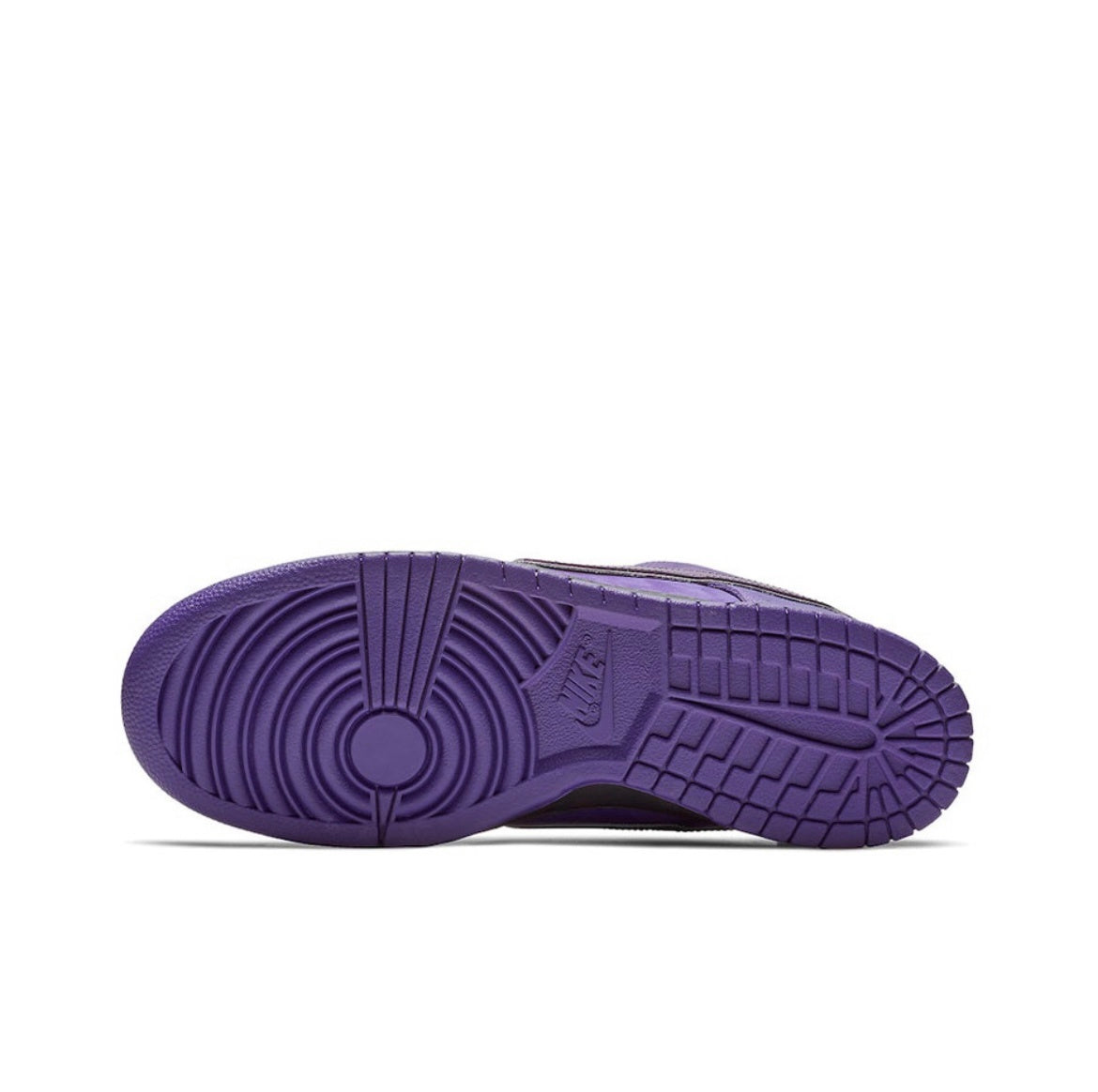 Nike SB Dunk Low Purple Lobster Trainers BV1310-555 - product image from the listing.