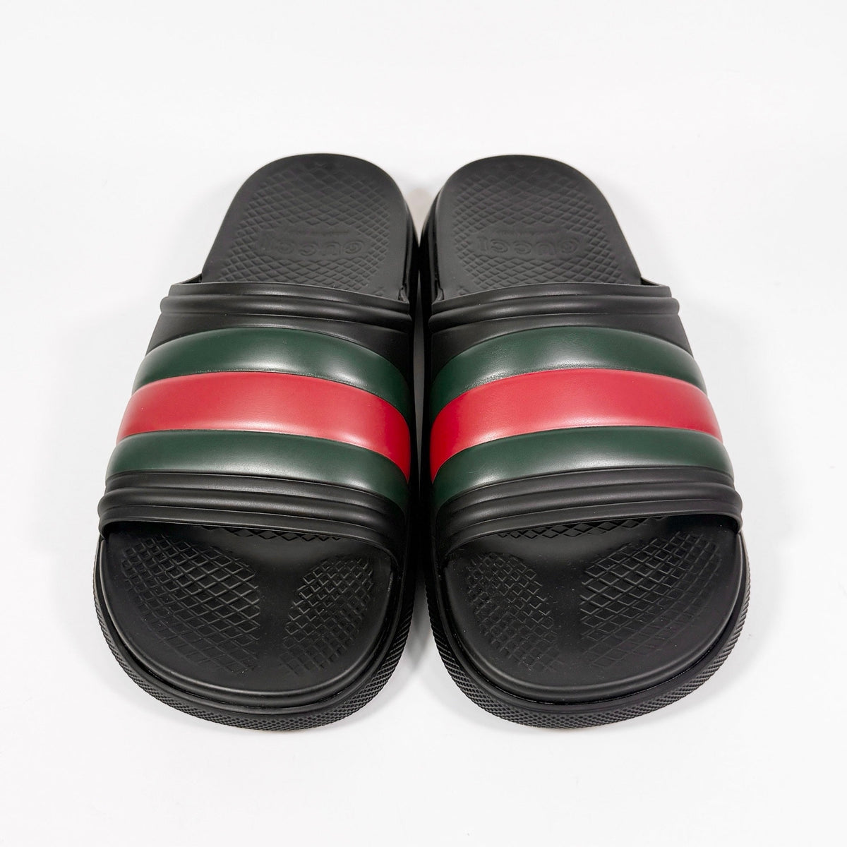 Men's Gucci Web Rubber Pool Slide - 9.5 - product image from the listing.