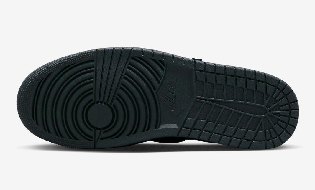 Jordan 1 Low OG Travis Scott Sneakers in Black DM7866-001 - product image from the listing.