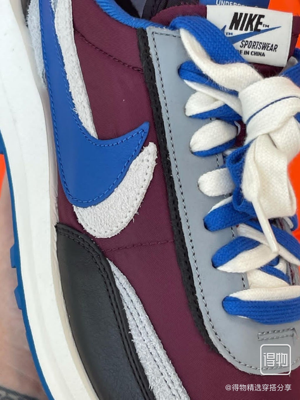 Nike LDWaffle sacai x UNDERCOVER in Burgundy Blue DJ4877-600 - product image from the listing.
