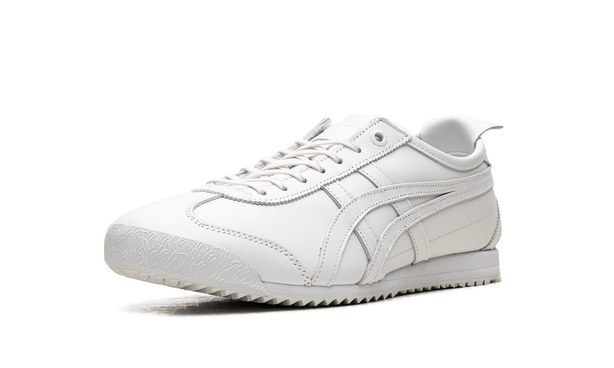 Onitsuka Tiger Tiger Mexico 66 Sd Triple in White 150577 - product image from the listing.