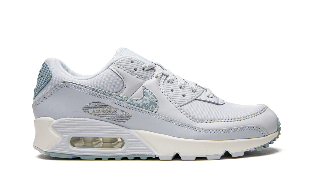 Women's AIR MAX 90 DJ5415 400 - product image from the listing.