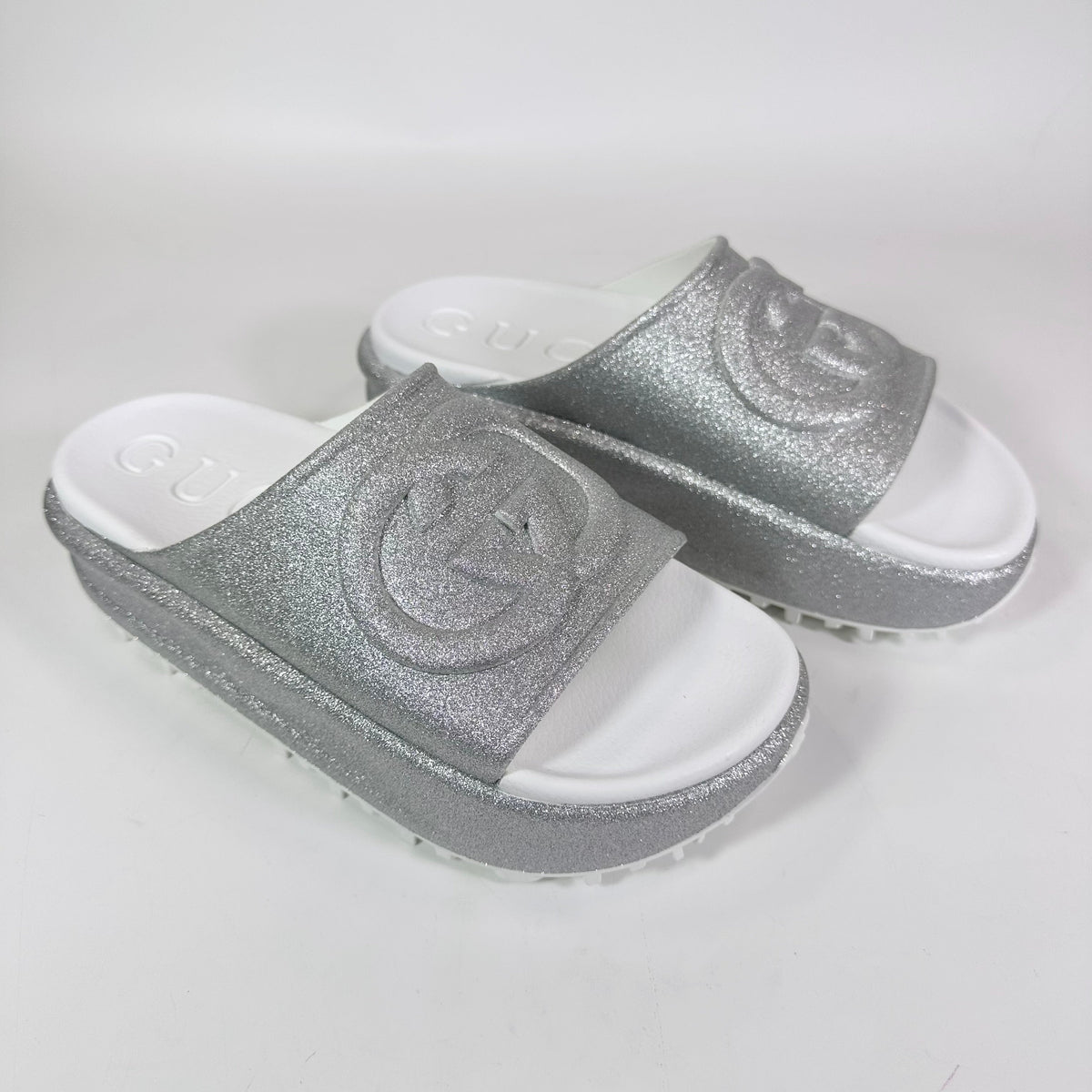 Women's Gucci Interlocking G Platform Glitter Slide Sandal - 10 - product image from the listing.
