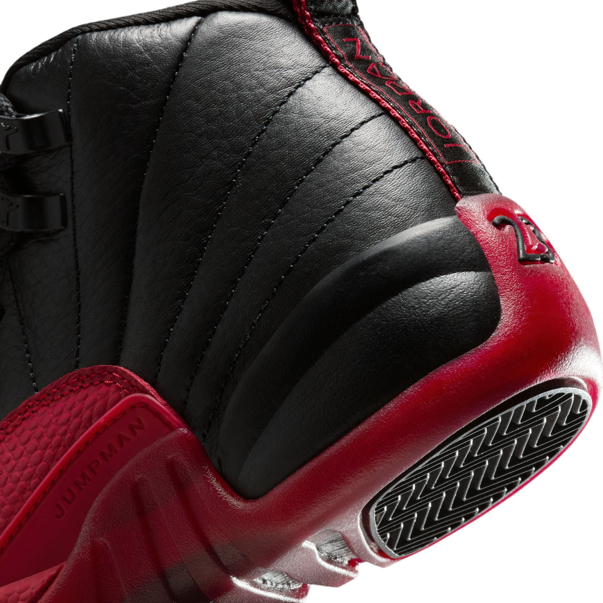 "Flu Game" Big Kids Air Jordan 12 Retro BLACK/VARSITY RED - product image from the listing.