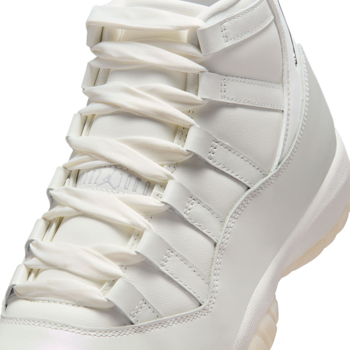 "Pearl" Air Jordan 11 Retro SAIL/PEARL GREY-WHITE-METALLIC SILVER - product image from the listing.