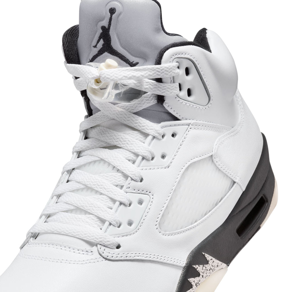 Air Jordan 5 Retro - WHITE/BLACK-SAIL-METALLIC SILVER for Men - product image from the listing.